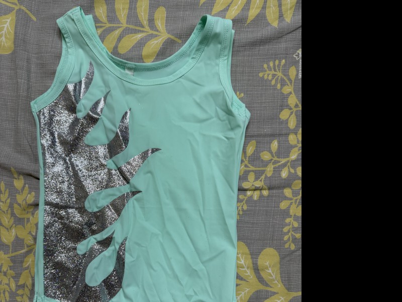 Áo Aerobic Thiếu Nhi Xanh Mint Bạc – Mẫu Ngọn Lửa Tay Sát Nách (Size L)