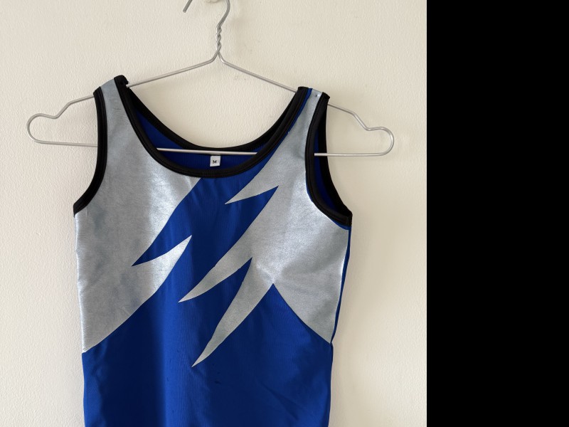 ⭐ Body Múa Thiếu Nhi Xanh Dương – Họa Tiết Bạc (Size M)